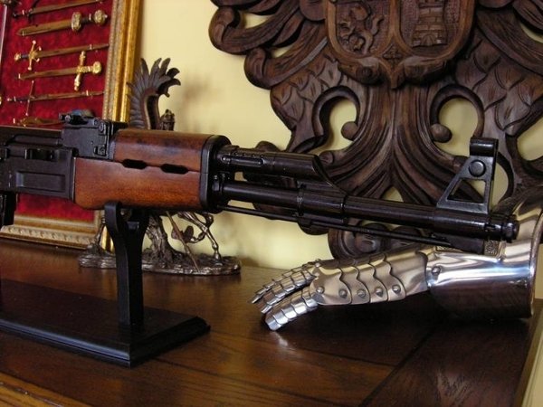 EINZIGARTIGES AK-47 Kalaschnikow-Gewehr (1086)